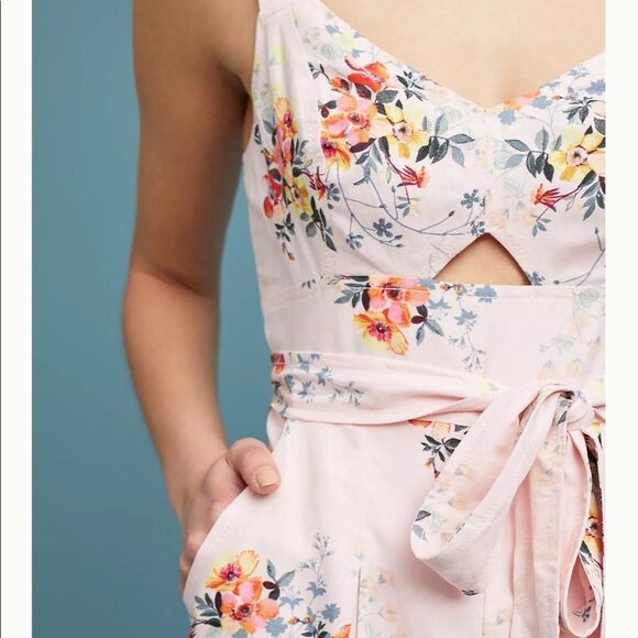 Anthropologie Akemi + Kin Adia Jumpsuit Light Pink Floral Linen Blend Size 4 - Picture 5 of 15